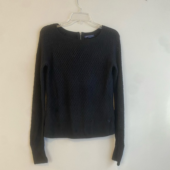 American Eagle Sweater - Picture 1 of 8